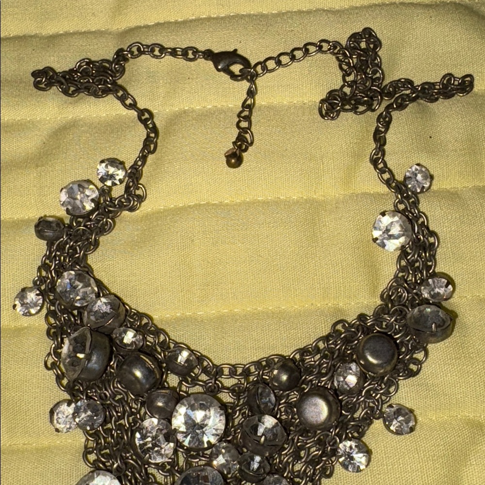 Necklace,  Silvertone w/ clear rhinestones, V shape $20 - Picture 3 of 5